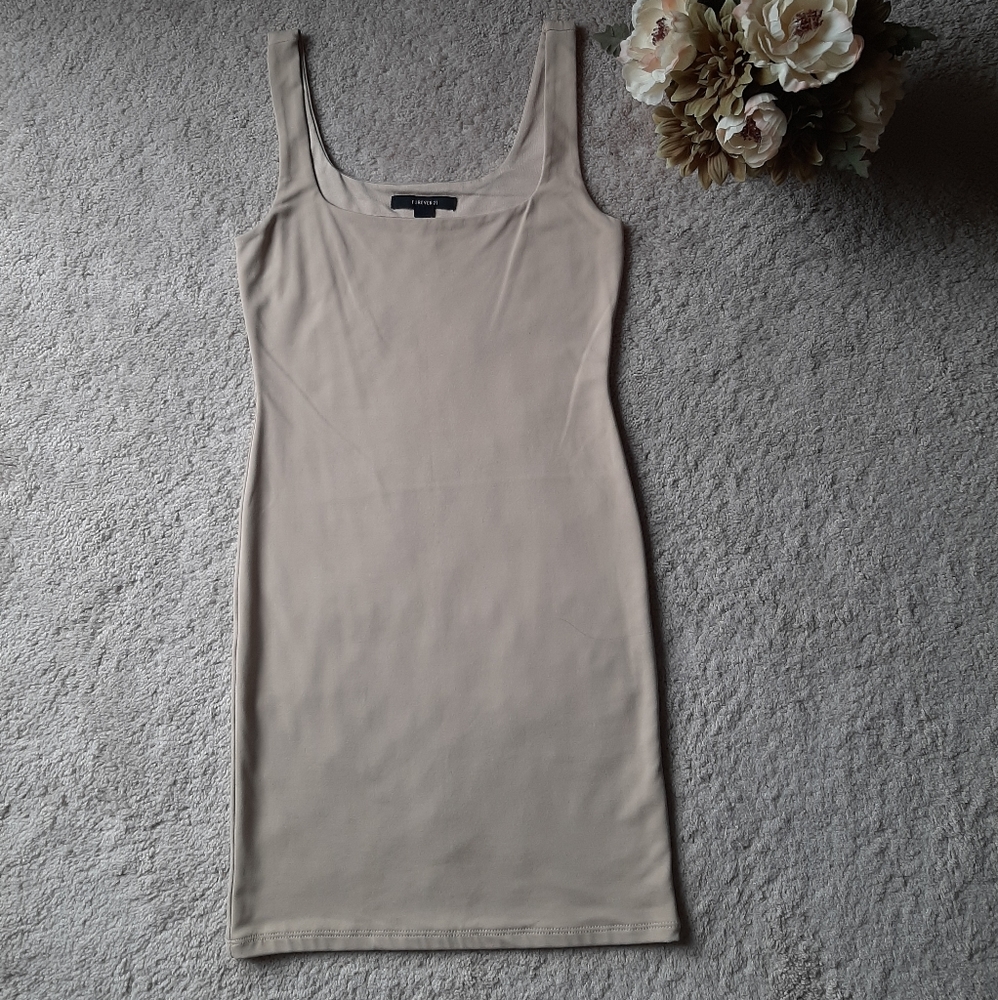 Forever 21 Dress - Picture 2 of 3